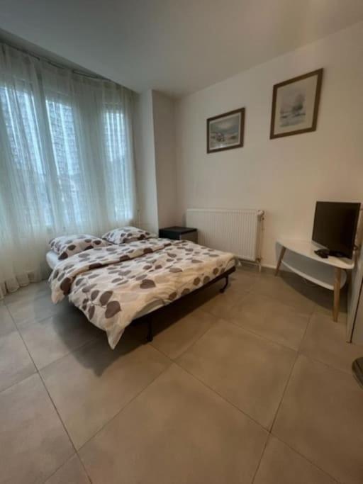 Bel Appartement Entre Paris Et Disneyland - Proche Centrex Noisy-le-Grand Exterior foto